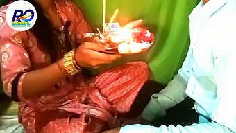 Remaja India Rakhi Ka Tevar Mendapat Pancutan Air Mani Di Muka Dalam Video Buatan Sendiri