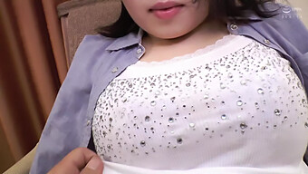 Isteri Asia Matang Mendapat Creampie Dalam Video Orgasme Yang Panas