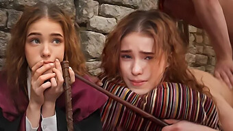 Noua Vrajă A Lui Hermione Granger Duce La Stimularea Intensă A Clitorisului Și La Orgasm