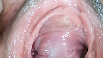 Awesome Pussy Gape And Nipple Play During Girl Masturbating