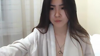 Asian Girl Squirts On Webcam