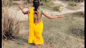 Indian (Hindi) 18-Year-Old Girl Enjoys Sex In Public With Big Natural Tits