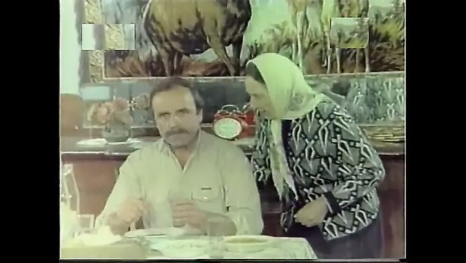 Klassiker Von Kazim Kartal Aus Dem Jahr 1979 Mit Sevda, Oruspum Yosma Und Zerrin Egeler