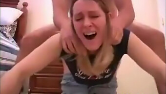 Una Milf Noruega Con Un Gran Trasero Es Follada Por El Culo En Un Video Casero